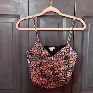 American Eagle floral button tank top